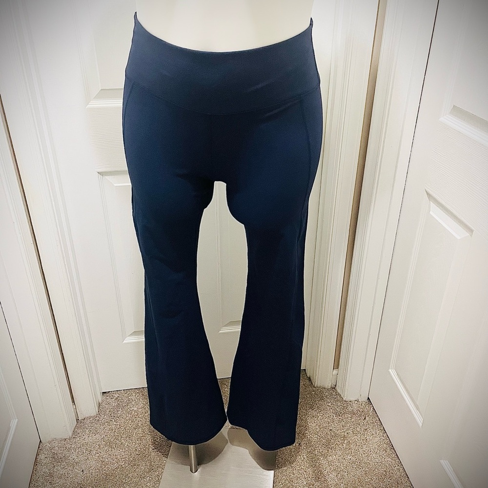 Fabletics Oasis High-Waisted Kick Flare Leggings